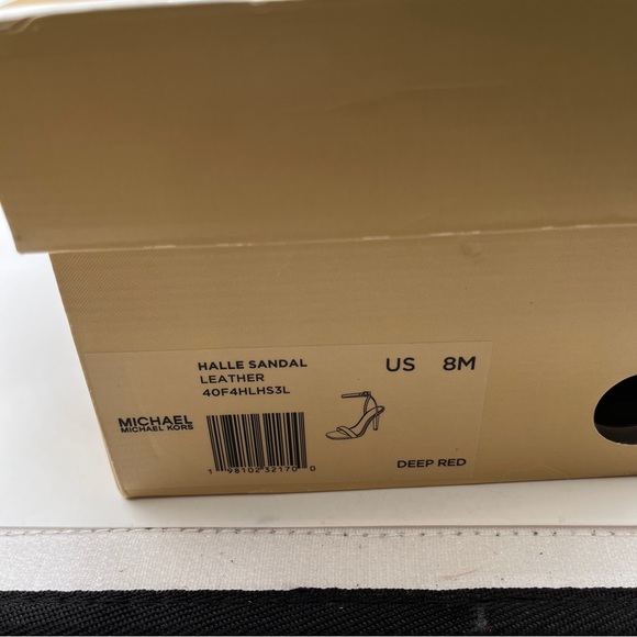 NWB MICHAEL KORS Liana Leather Sandal size 8 color
Mulberry heels - Picture 4 of 11